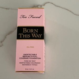 New Too faced Born this way medium to full coverage foundation in spiced rum